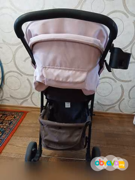 Продам: коляску прогулочную Babyton в Екатеринбурге