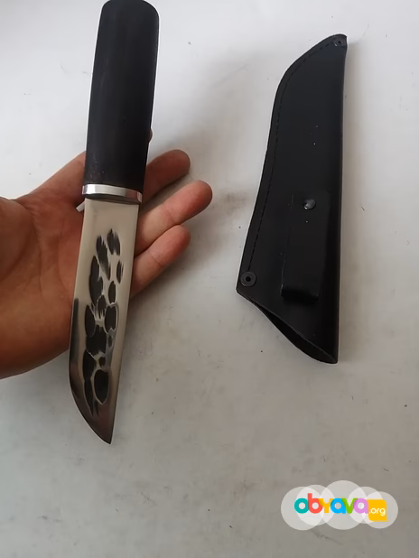 Нож Якут