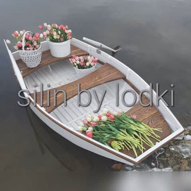 Лодка в аренду для фотосессии 