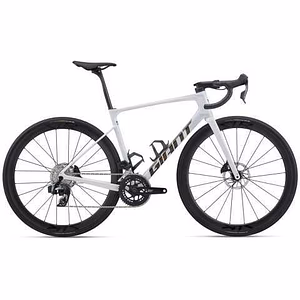 Продам: спортивный велосипед Giant 2026 Giant Defy Advanced Pro 1 Road Bike (KINGCYCLESPORT) в Барнауле