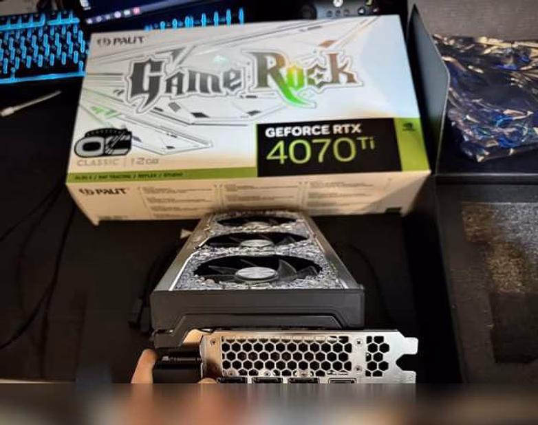 Продам: RTX 4070Ti 12Gb GameRock OC