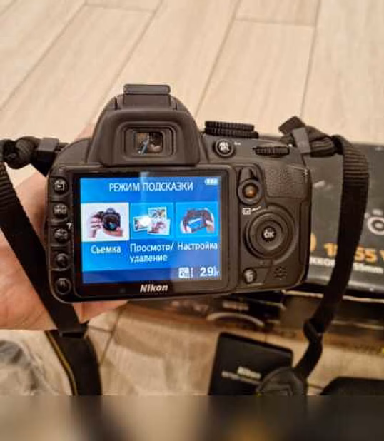 Продам: зеркальный фотоаппарат nikon D3100
