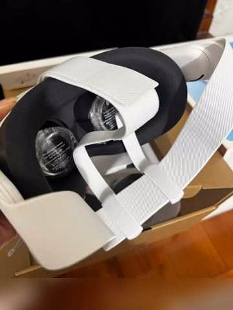 Очки новые VR Quest 3S 128 гб