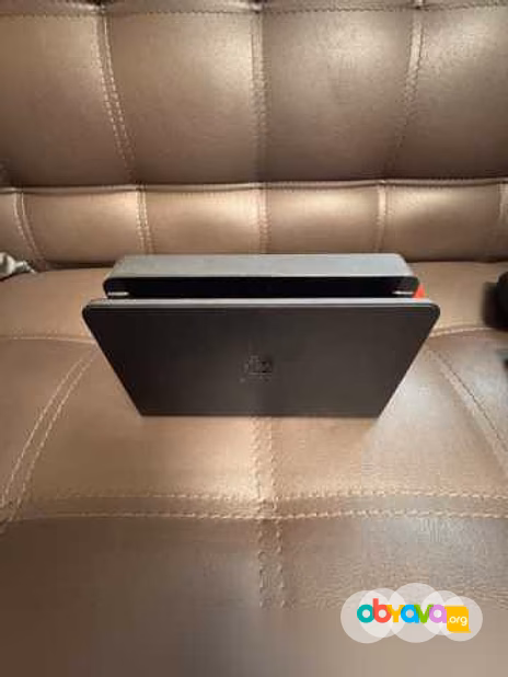 Продам: Nintendo Switch Oled