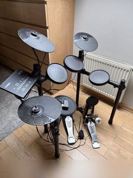 Электронная ударная установка Yamaha DTX