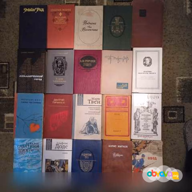 Продам: книги в том числе на английском языке в Железнодорожном