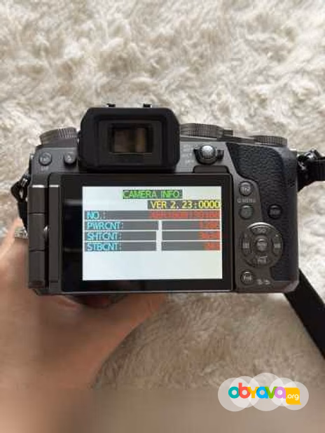 Продам: фотоаппарат Panasonic Lumix g7 + Lumix 25мм f/1.7