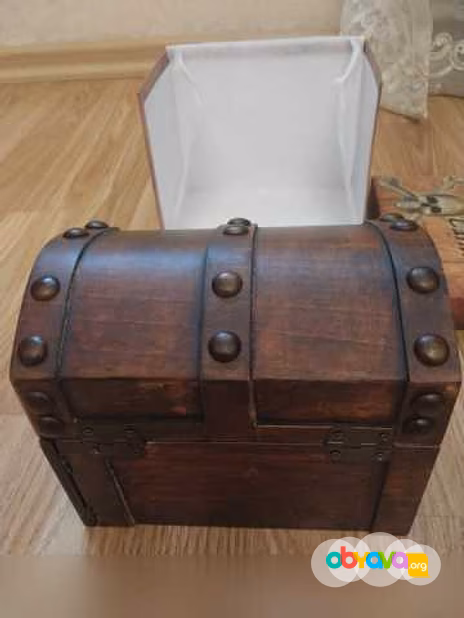 Продам: монеты серебро "Пираты Карибского моря