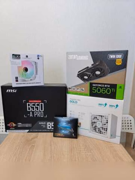 Продам: игровой пк 5800X3D/32Gb/RTX 5060 Ti 16Gb