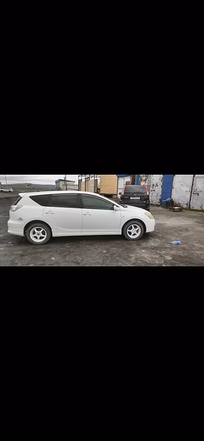 Toyota Caldina 