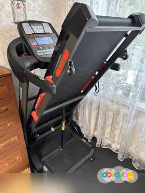 Продам: беговая дорожка CardioPower T35