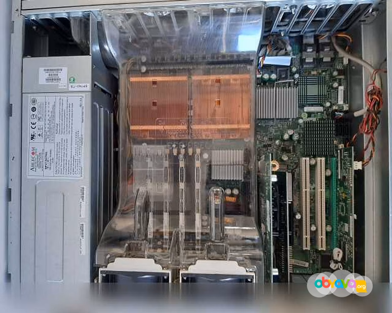 Продам: сервер SuperMicro M/B X7DA3, 2 CPU xeon в Екатеринбурге