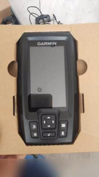 Продам: эхолот GARMIN straike 4cv plus