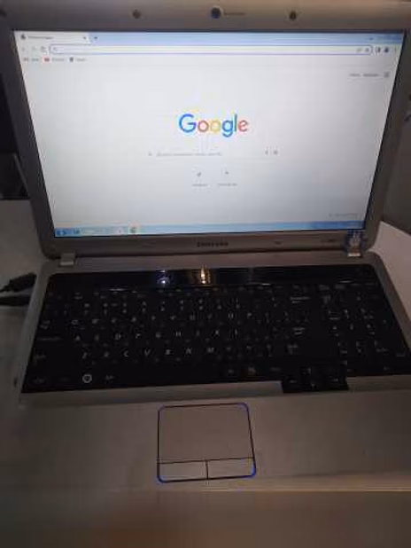 Продам: ноутбук Samsung NP-R530 в Москве