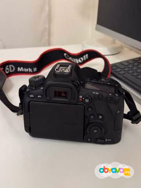 Продам: Cannon EOS 6D mark ii + объектив Cannon EF 50mm