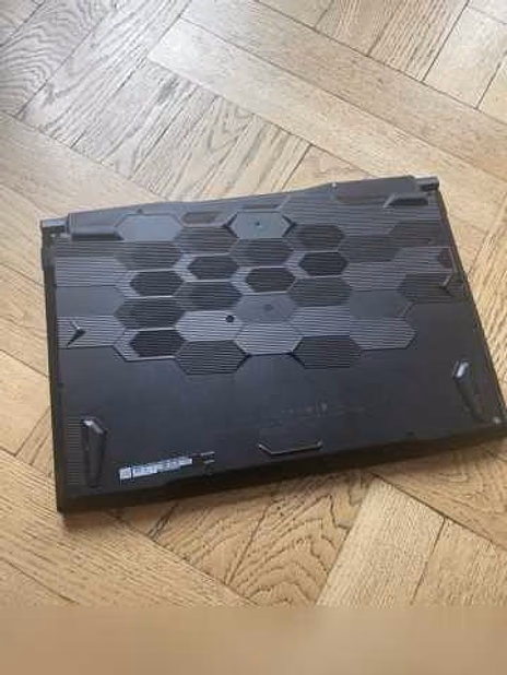 Продам: ноутбук MSI Katana 17 B12VFK-463XRU