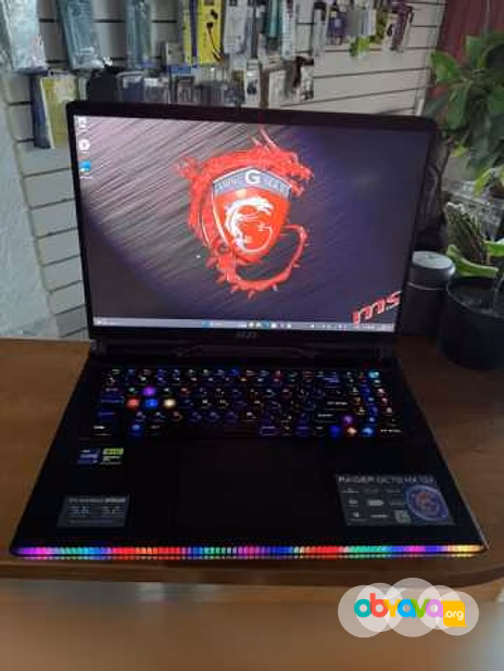 Продам: царский MSI 17”2.5K 240HZ/i9-13980HX/RTX