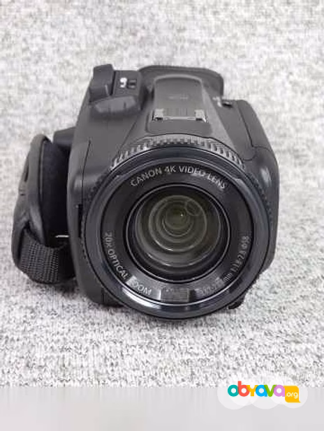 Продам: видеокамеру Canon XA60 Professional UHD 4K Camcorder в Чите