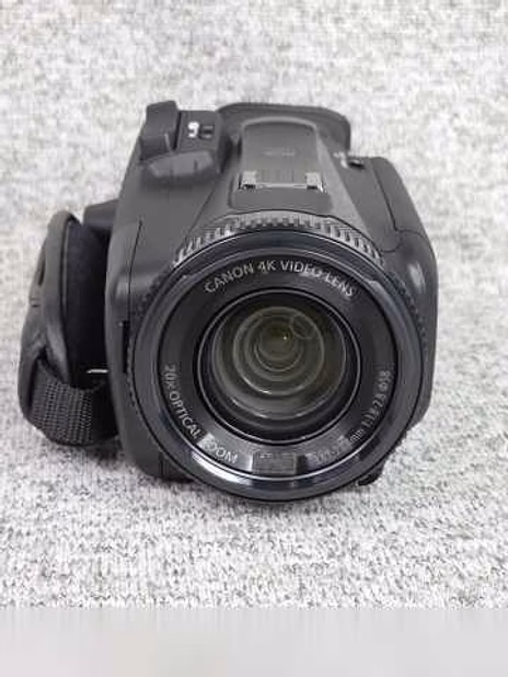 Продам: видеокамеру Canon XA60 Professional UHD 4K Camcorder в Чите
