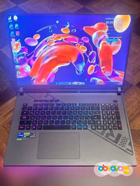 Продам: игровой ноутбук ASUS ROG STRIX G18