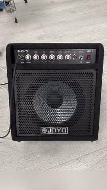 Комбоусилитель для бас гитары JOYO JBA-3 