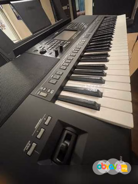 Продам: синтезатор «YAMAHA SX-920»