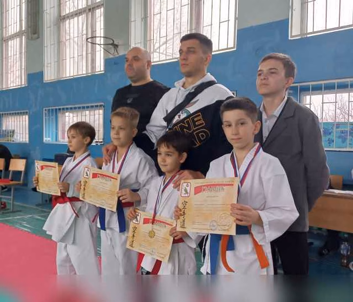 Предложение: секция карате Ростов Зжм Сказка