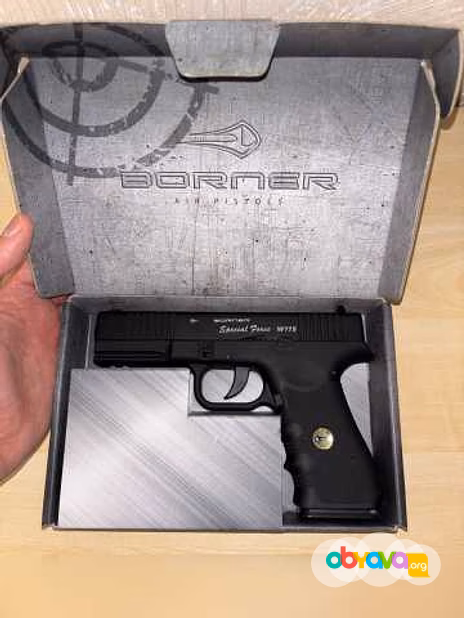Продам: пневматический пистолет Glock 17 Borner Glock 17 в Симферополе