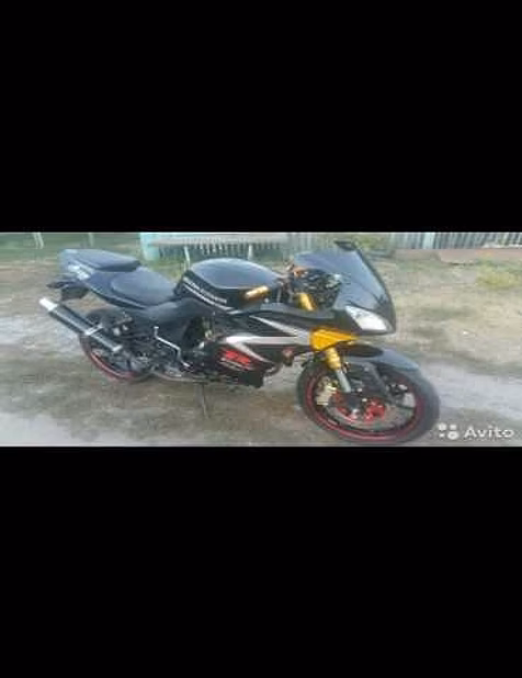 Продам: мотоцикл Suzuki Suzuki SX-R250 в Белгороде