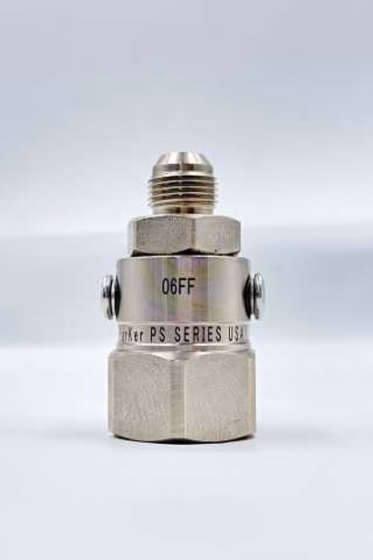 Продам: фитинг гидроконтура Combilift CPHY0002 в Краснодаре