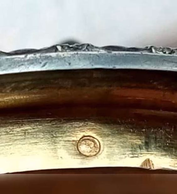 Продам: кофейник серебро