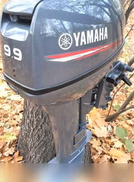 Продам: лодочный мотор Yamaha 9.9 (15)