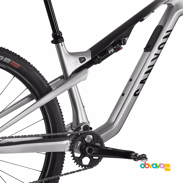 2025 Canyon Lux Trail CF 8 Mountain Bike (INDORACYCLES)