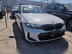 Автомобиль BMW 330i 