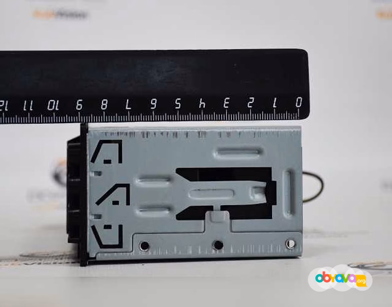 Продам: крепление с динамиком OPTIM -BOX 270 в Анапе