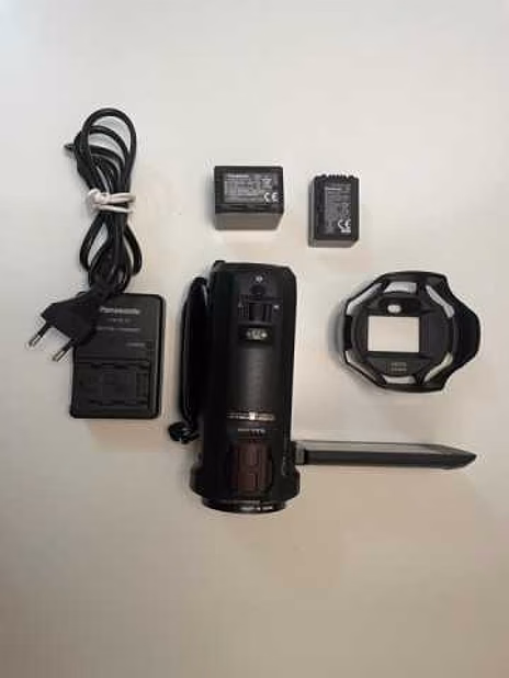 Продам: видеокамера Panasonic HC-VX980 4K