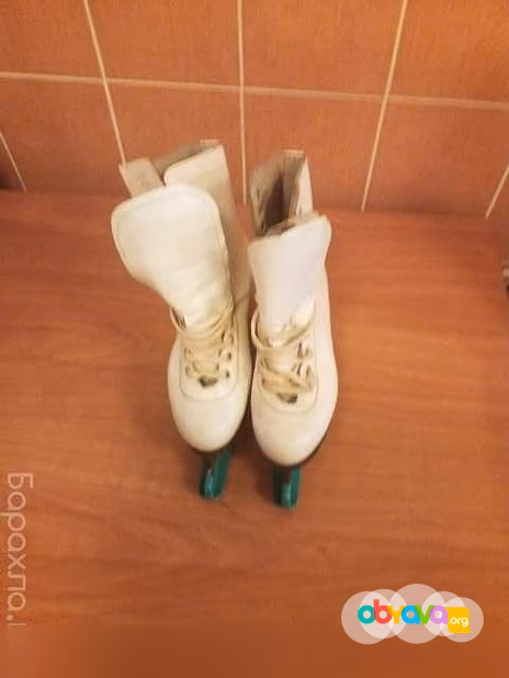 Продам коньки фигурные Пируэт