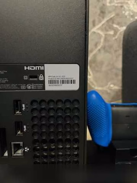 Продам: Xbox series x ростест + много игр