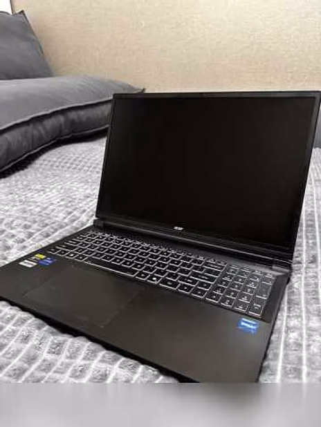 Продам: RTX 5060 i7-14650HX 32GB 600 nits