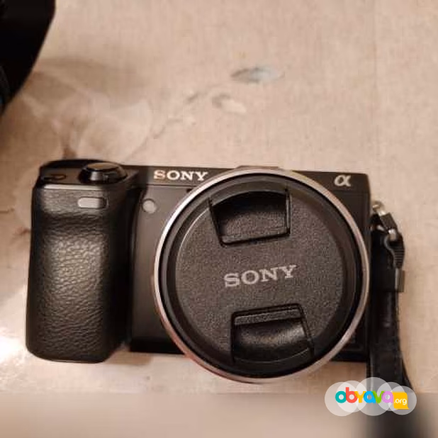 Продам: фотоаппарат Sony @ nex - 7 + объектив + сумка