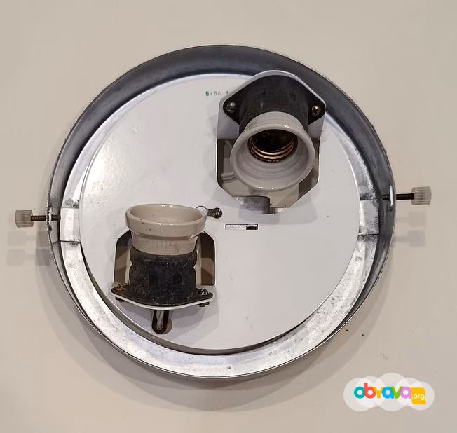 Cветильники нпп 03-100-001, нпо 12-2х60-001