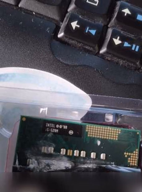 Продам: процессор INTEL i5 520m в Томске