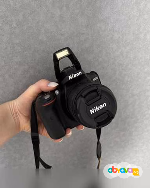 Продам: фотоаппарат Nikon D5300