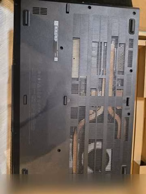 Продам: ноутбук игровой MSI Cyborg 17 B13WEKG