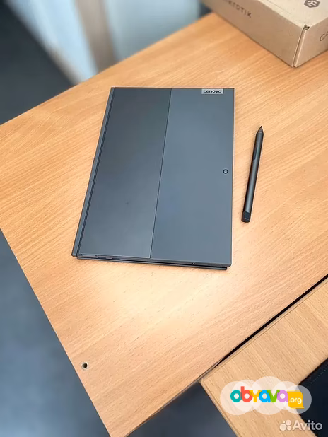 Планшет-трансформер (ноутбук) Lenovo Yoga IdeaPad Duet 3 10IGL5