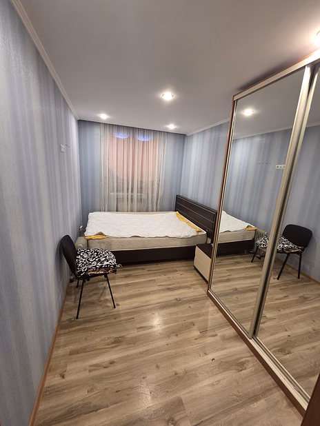 Продам 3-х комнатную квартиру 