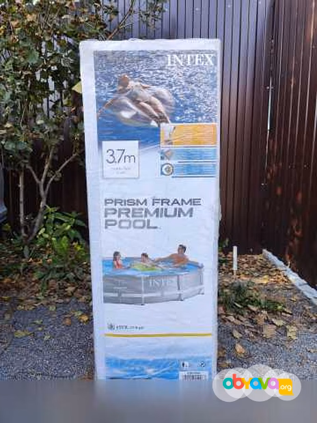 Продам: бассейн Prism Frame Premium Pool в Новосибирске