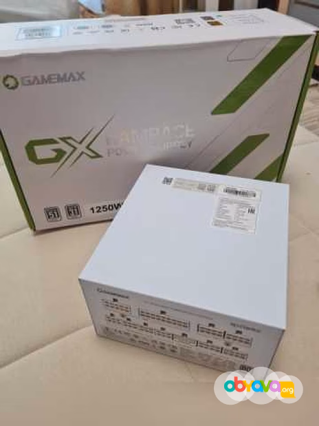 Продам: ноутбук игровой MSI Cyborg 17 B13WEKG
