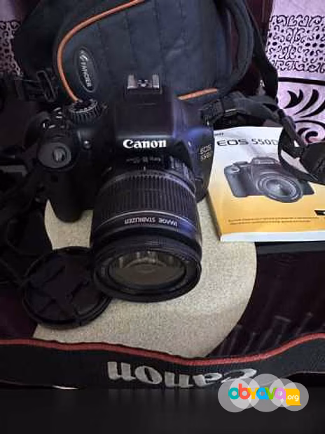 Продам: фотоаппарат Canon EOS 550D