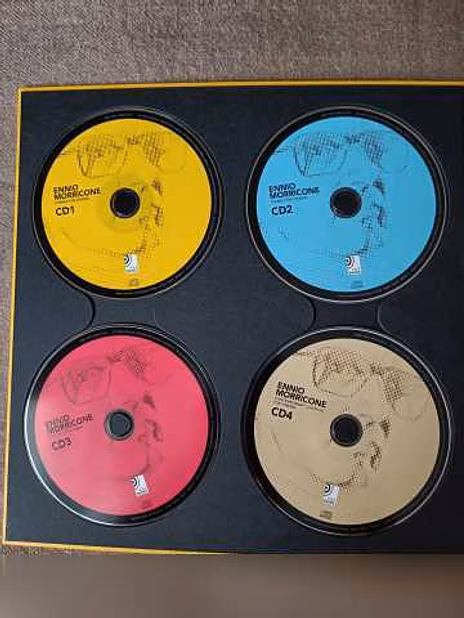 Продам: Ennio Morricone книга-альбом плюс 4 CD в Туле